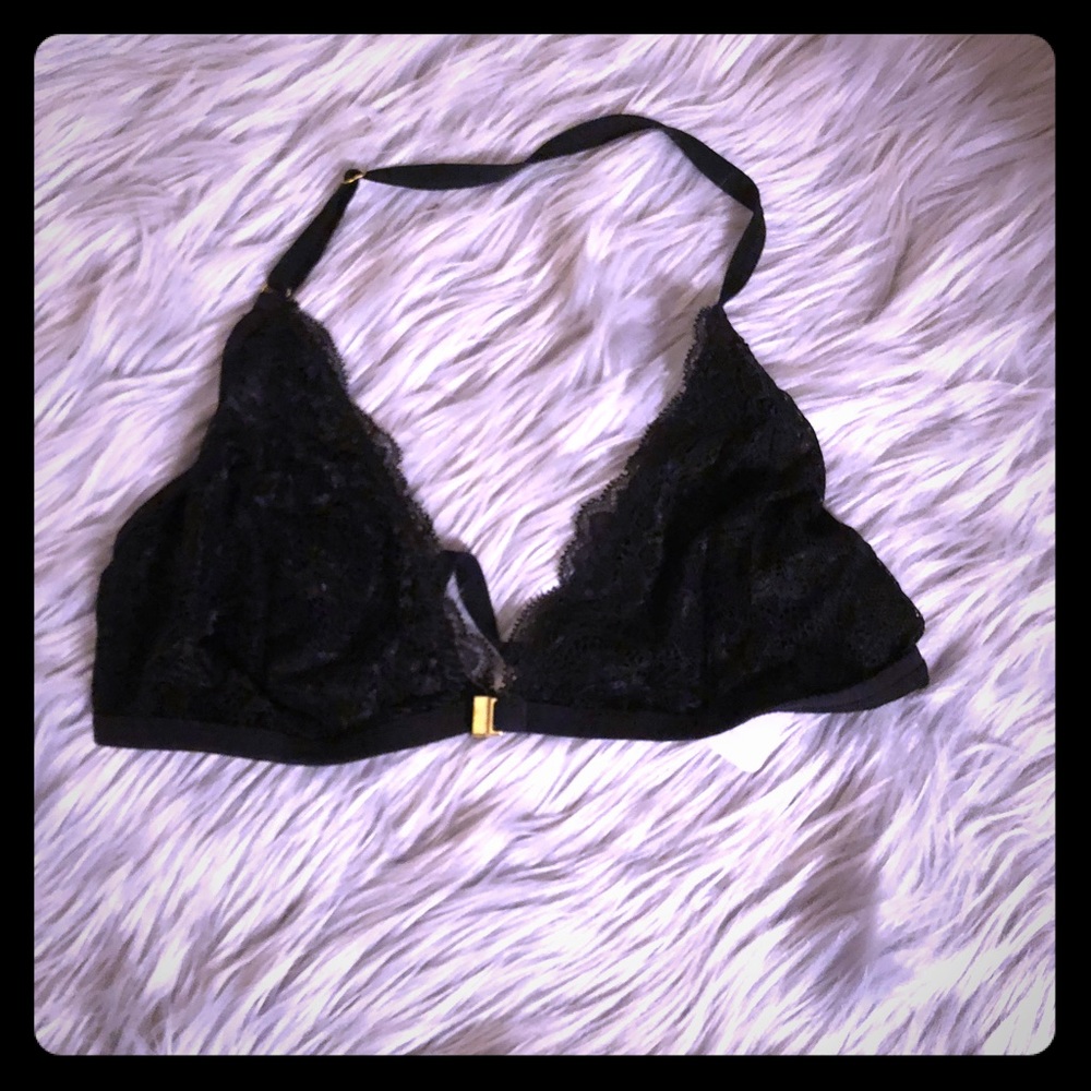 Fashion Nova Black Front Close Bralette